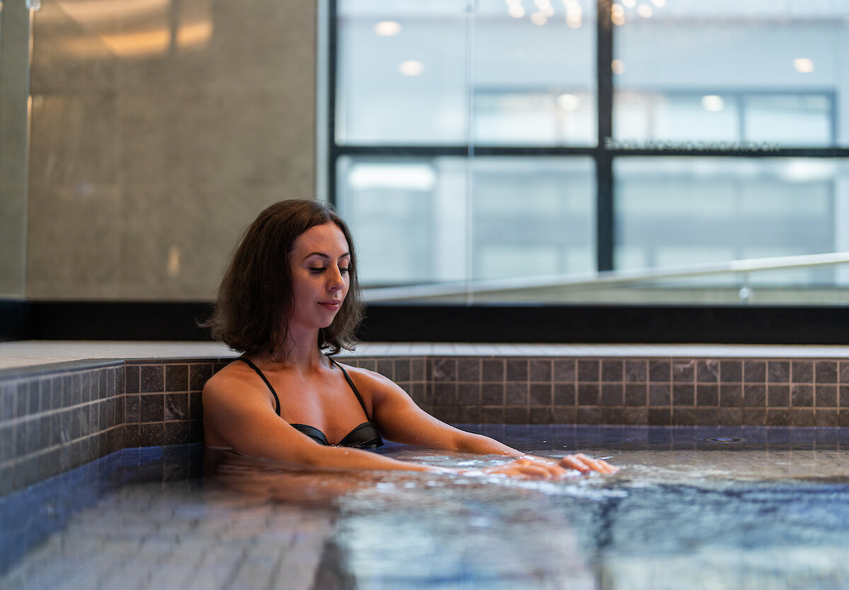 Image of unique and soothing mineral pool in Immersion Spa